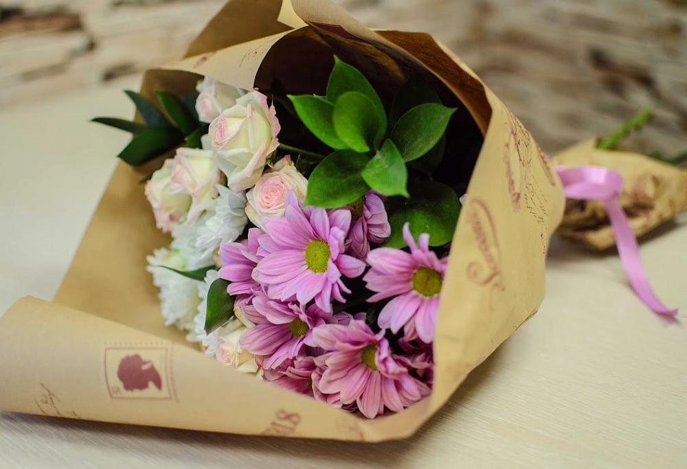 Букет цветов из: Розы и Хризантемы в Тербунах