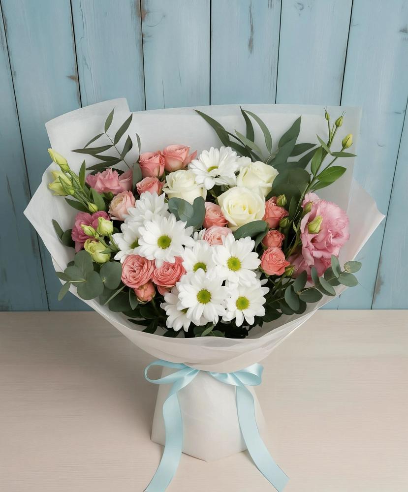 Букет цветов из: Розы, Лизиантусы и Хризантемы в Тербунах