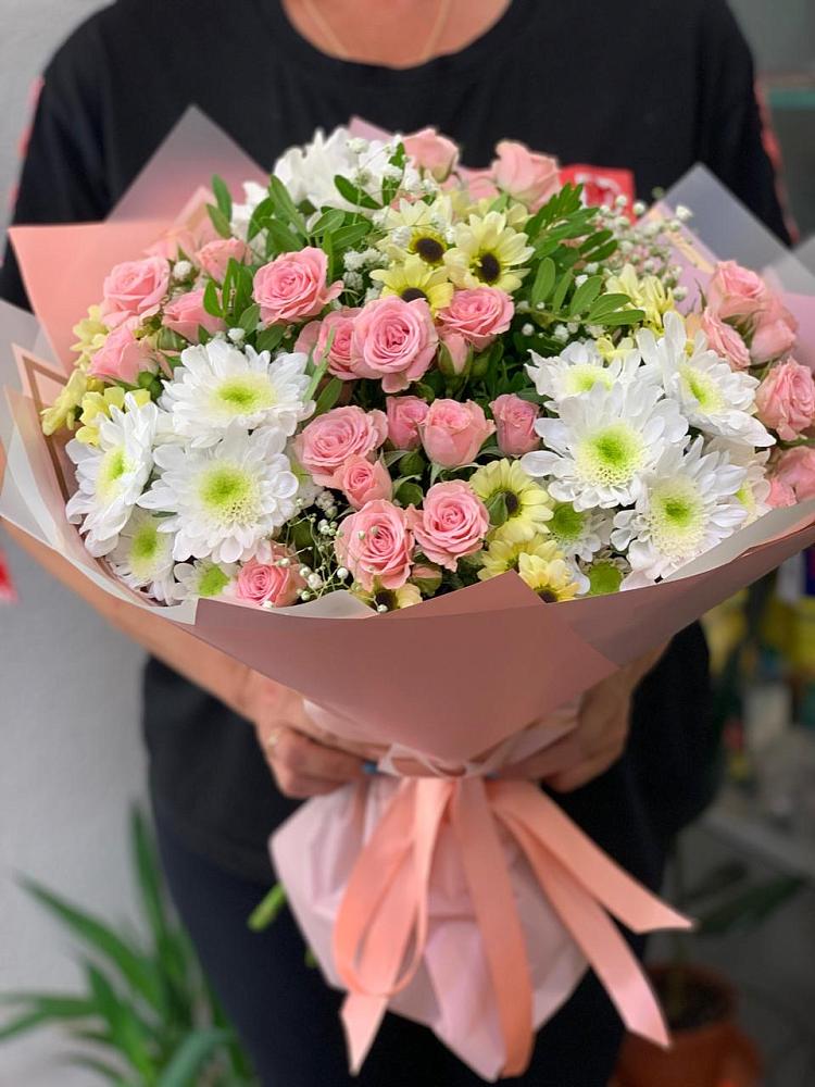 Букет цветов из: Розы и Хризантемы в Тербунах