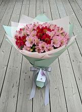 Букет цветов из:  Альстромерии #REPLACE_PRED# Тербунах
