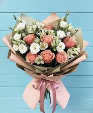Букет цветов из:  Розы, Альстромерии и Лизиантусы в Тербунах