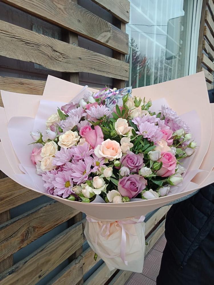 Букет цветов из: Розы и Хризантемы в Тербунах