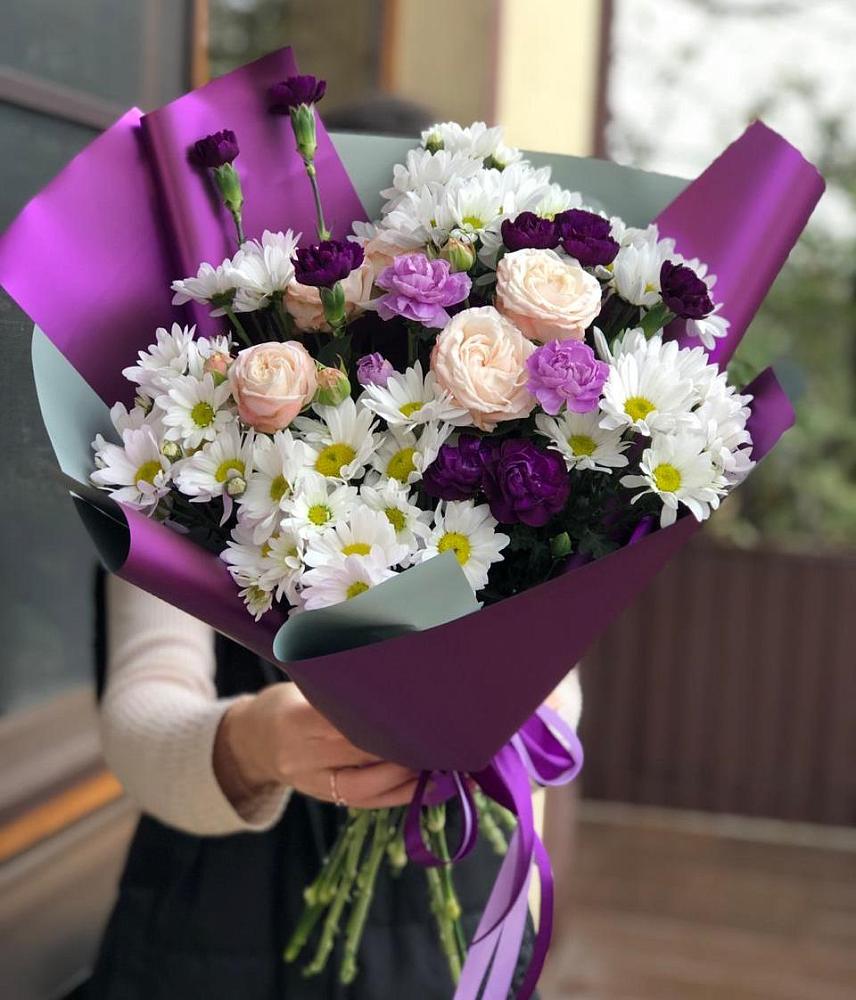 Букет цветов из: Хризантемы, Гвоздики и Розы в Тербунах