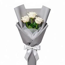 Букет 3 белые розы в Тербунах