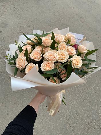 Букет Кремовые розы Латте в Тербунах