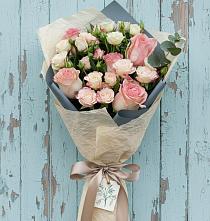 Букет цветов из:  Розы #REPLACE_PRED# Тербунах
