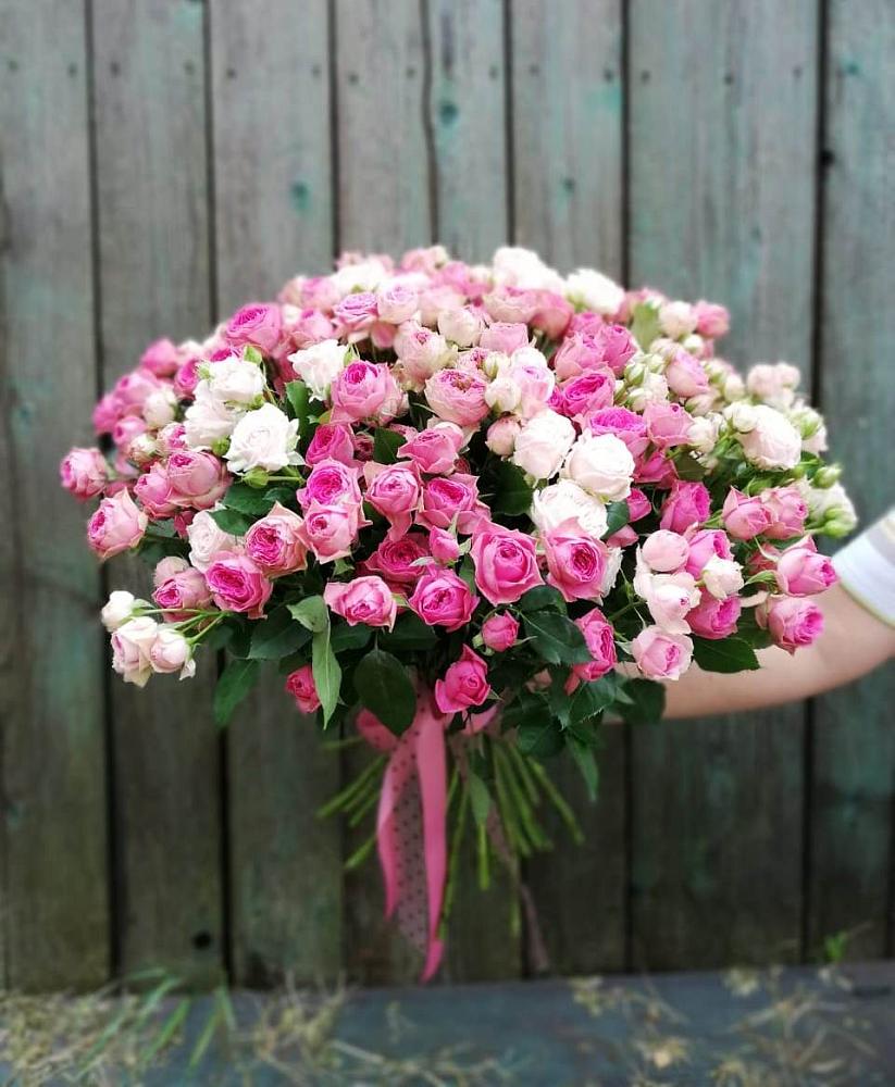 Букет Розовые кустовые розы Натали и Лав Лидия в Тербунах