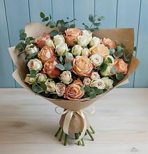 Букет цветов из:  Альстромерии и Розы в Тербунах